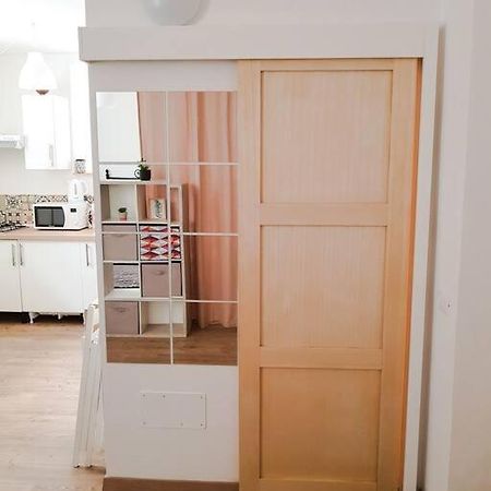 Thekeystudio, Studio Beige Nel Centro, 4 Minuti Dal Mare Bordighera Exterior foto